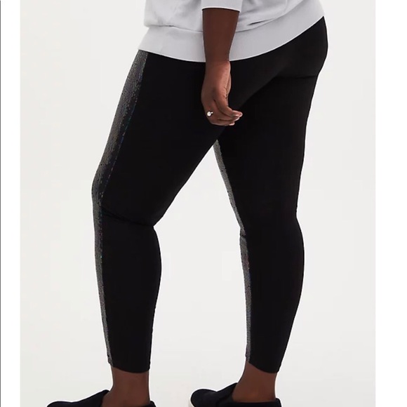 Brand New Torrid Sequin Leggings Size 3 - Picture 3 of 8